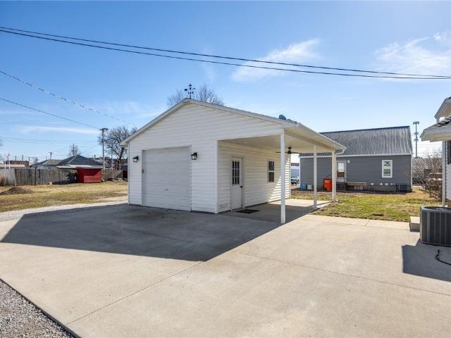 House for sale in Effingham, Illinois
