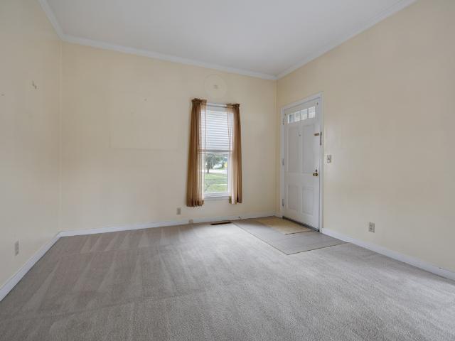 House for sale in Mchenry, Illinois