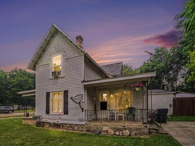 House for sale in Paw Paw, Michigan