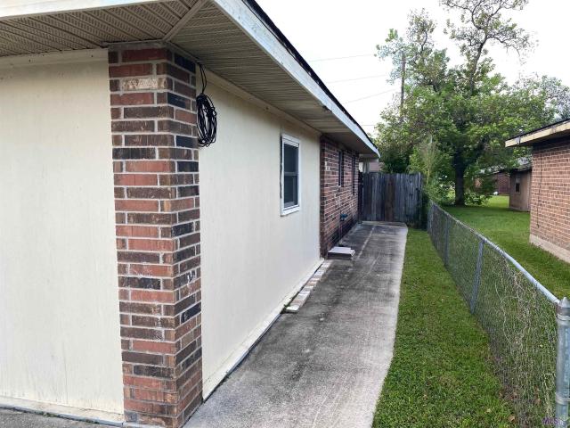 House for sale in Amelia, Louisiana