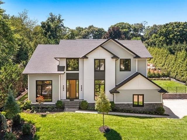 House for sale in Haworth, New Jersey