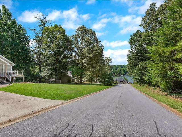 House for sale in West Union, South Carolina