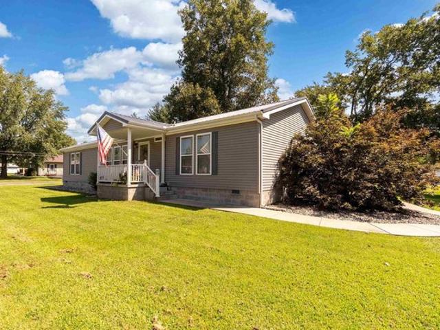 House for sale in Frankfort, West Frankfort