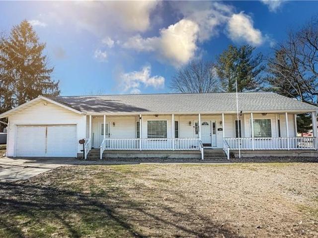 House for sale in Stewardson, Illinois