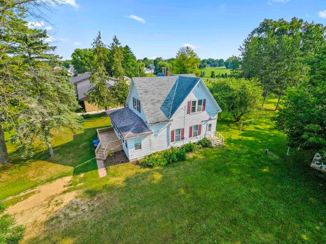House for sale in Cecil, Shawano County