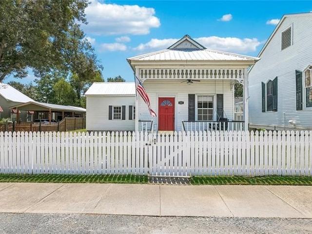 House for sale in Madisonville, Louisiana