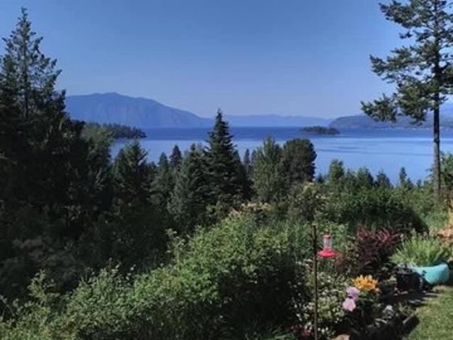 House for sale in Hope, Idaho