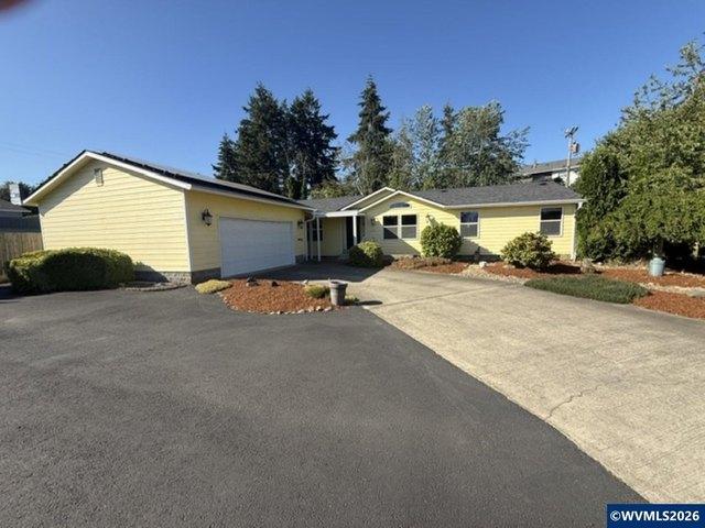 House for sale in Oregonia