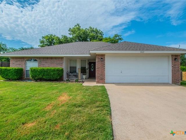 House for sale in Gatesville, Texas