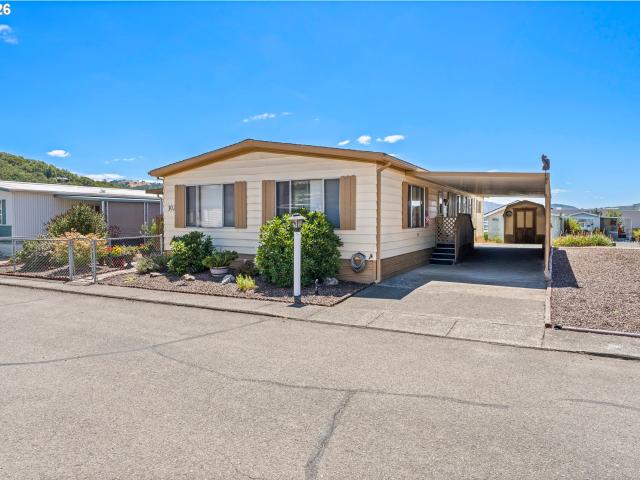 House for sale in Oregonia