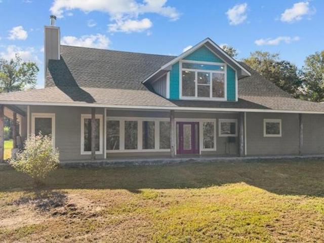 House for sale in Lufkin, Angelina County