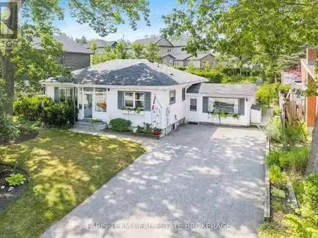 House for sale in Barrie, Ontario