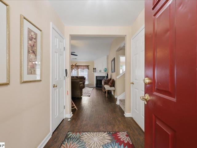 House for sale in Simpsonville, South Carolina
