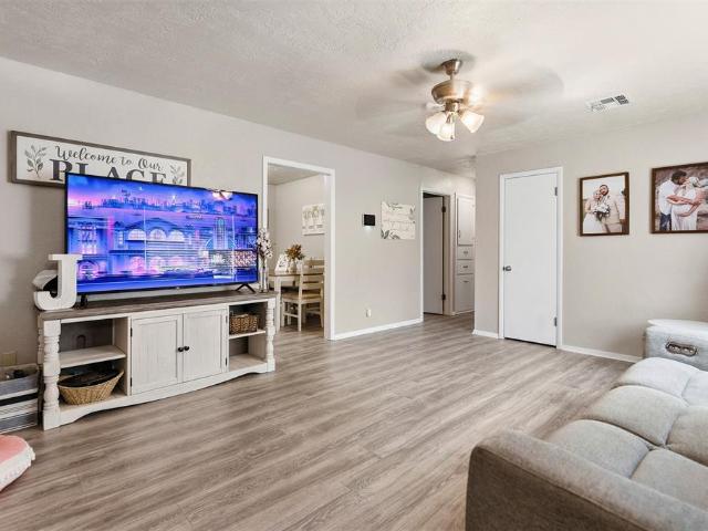 House for sale in Elmore City, Garvin County