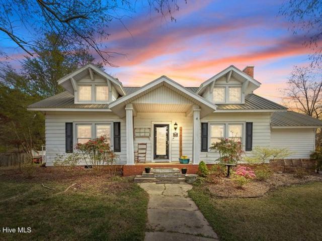 House for sale in Macclesfield, North Carolina