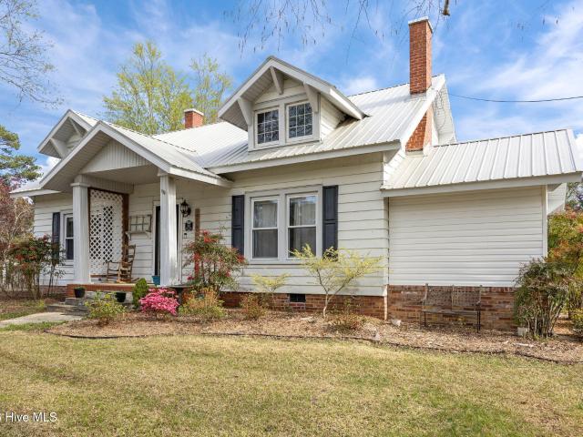House for sale in Macclesfield, North Carolina
