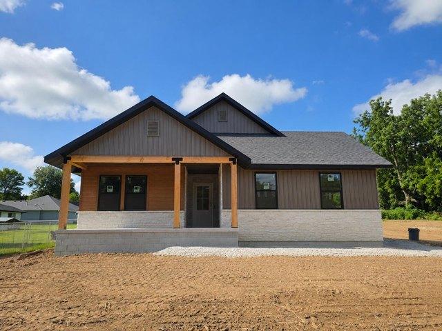 House for sale in Marionville, Missouri