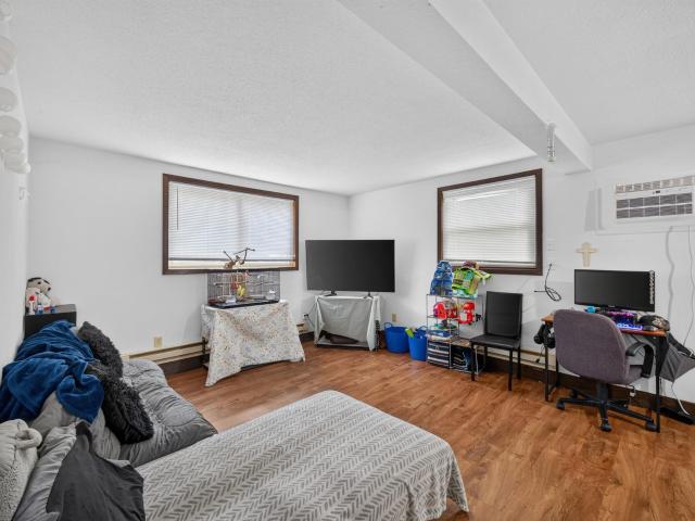 House for sale in Roberts, Saint Croix County