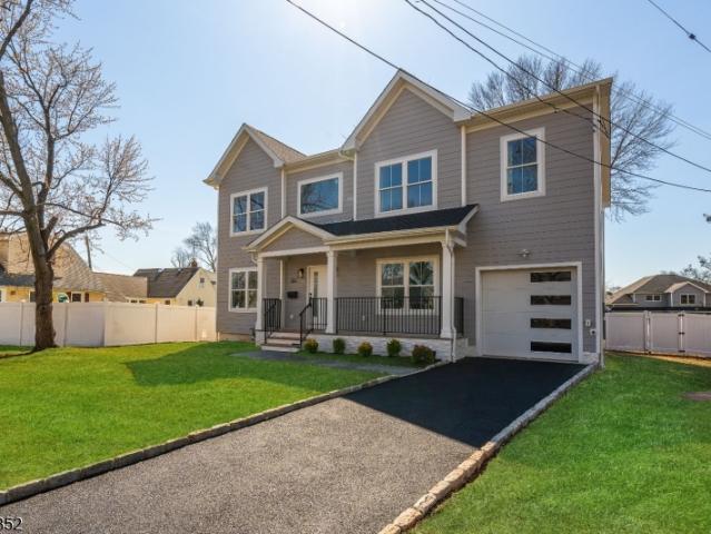 House for sale in Clark, New Jersey
