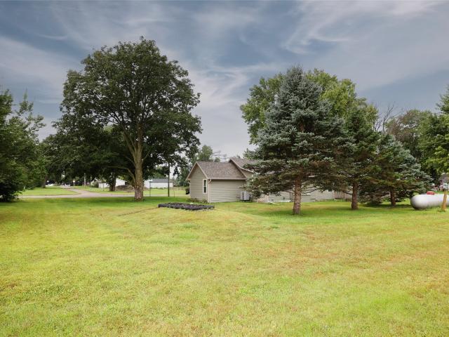 House for sale in Luther, Boone County