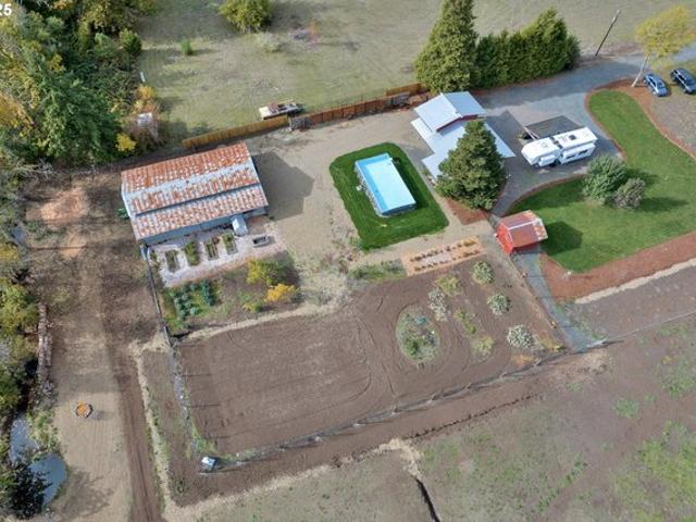 Land for sale in Creswell, Oregon