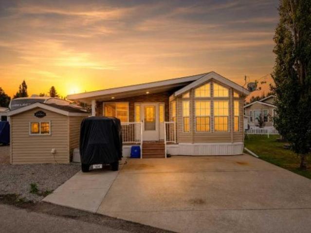 House for sale in Alberta