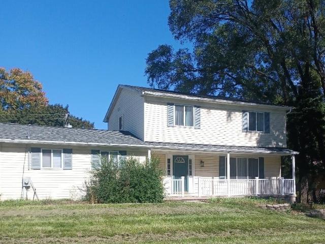 House for sale in Auburn Hills, Oakland County