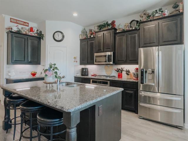 House for sale in Ellis, Texas
