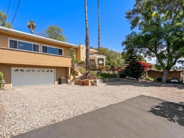 House for sale in Lemon Grove, California