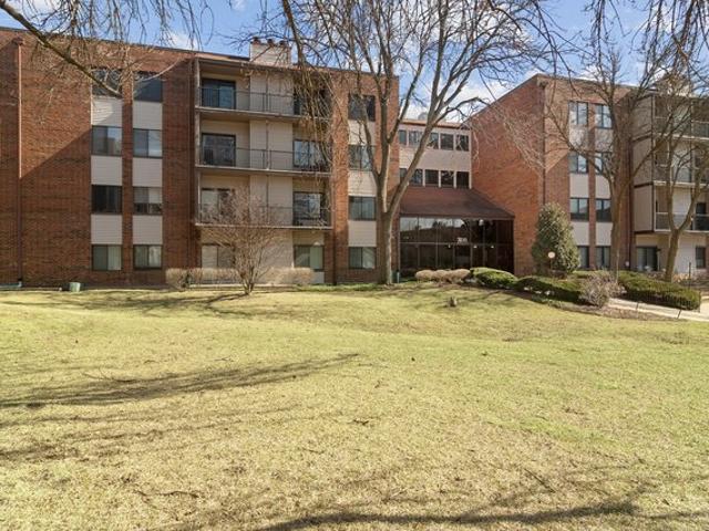 Condo for sale in Northbrook, Illinois