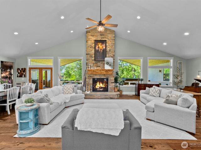 House for sale in Thurston, Washington
