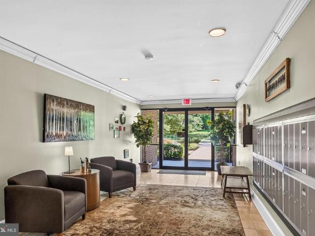 Condo for sale in Oakton, Fairfax County