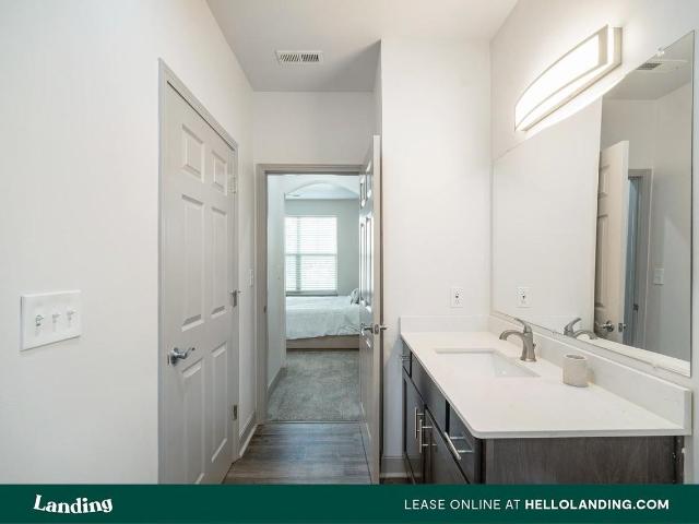 Apartment for rent in Roselawn, Ohio