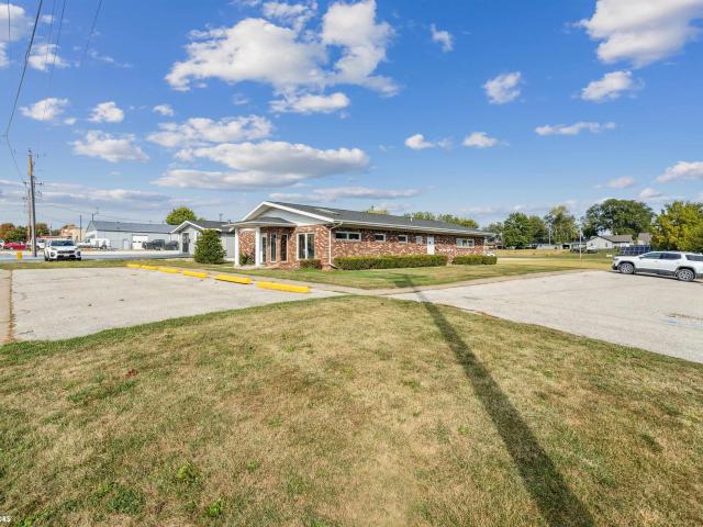 Commercial for sale in Burlington, Iowa