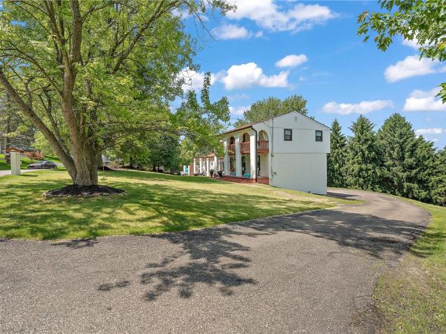 House for sale in Allison Park, Pennsylvania
