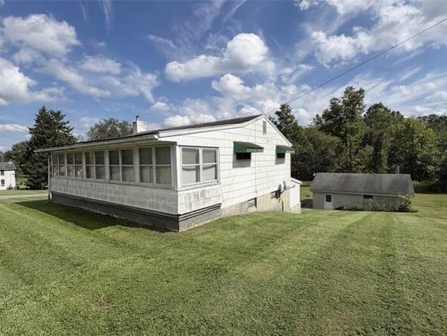 House for sale in Connellsville, Pennsylvania