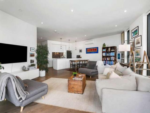 Apartment for sale in Balmoral, Oroua County