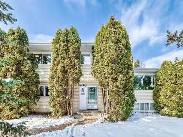 House for sale in Wedgewood, Alberta