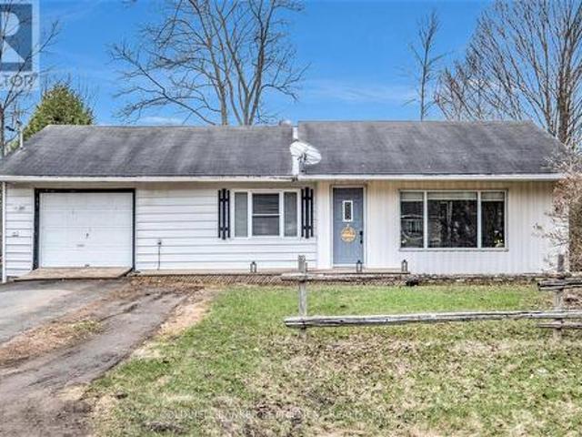 House for sale in Elizabethtown, Ontario