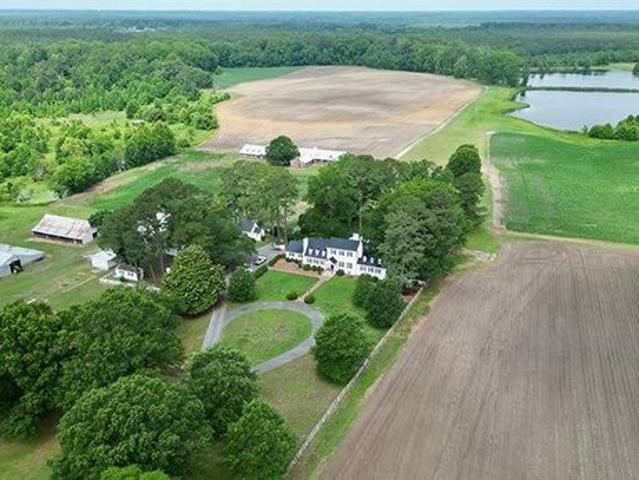 Farm for sale in Carrsville, Isle of Wight County