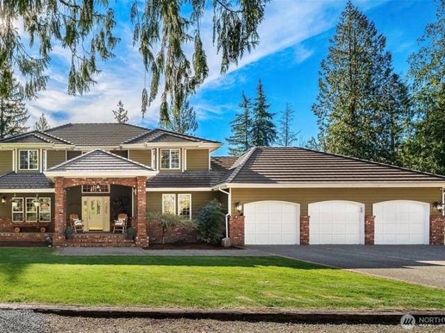 House for sale in Enumclaw, Washington