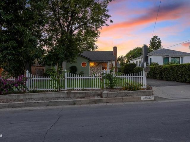 House for sale in Altadena, Los Angeles County