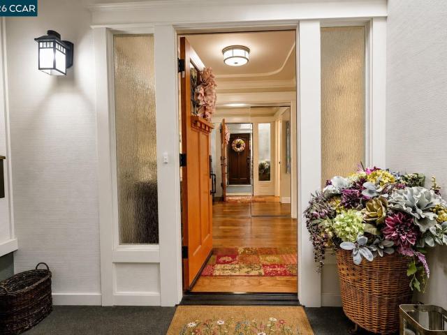 Condo for sale in Walnut Creek, California