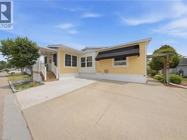 House for sale in Niagara, Ontario
