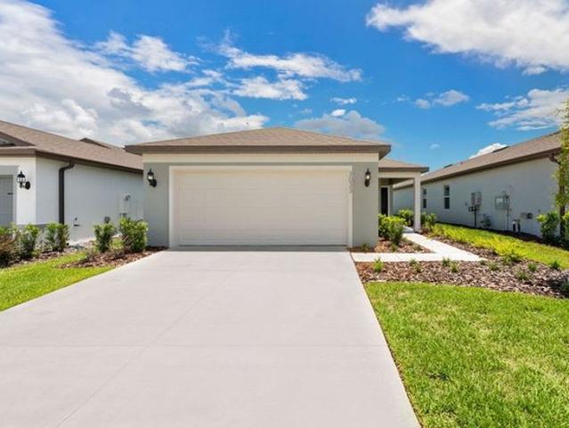 House for sale in Oxford, Florida