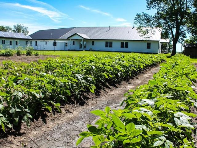 House for sale in Winterset, Iowa