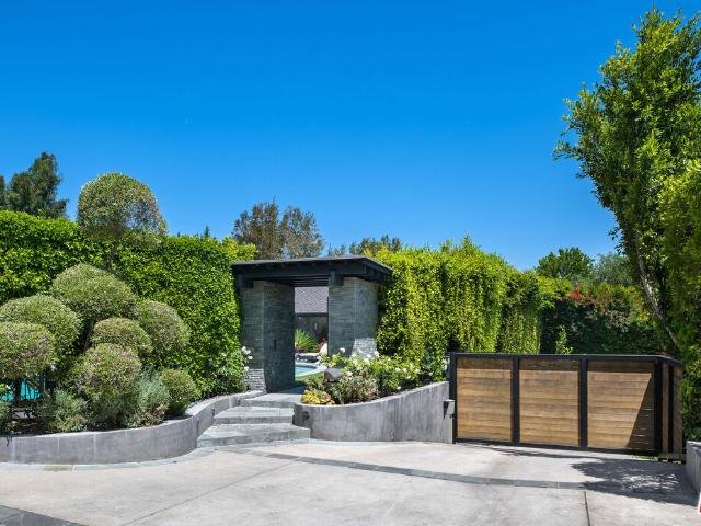 House for sale in Studio City Neighborhood Council District, Canoga Park