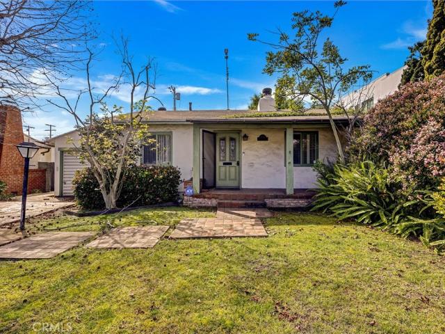 House for sale in Canoga Park, California