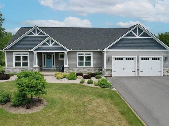 House for sale in Memphis, New York