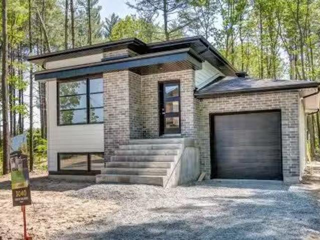 House for sale in Pierre-de Saurel, Quebec